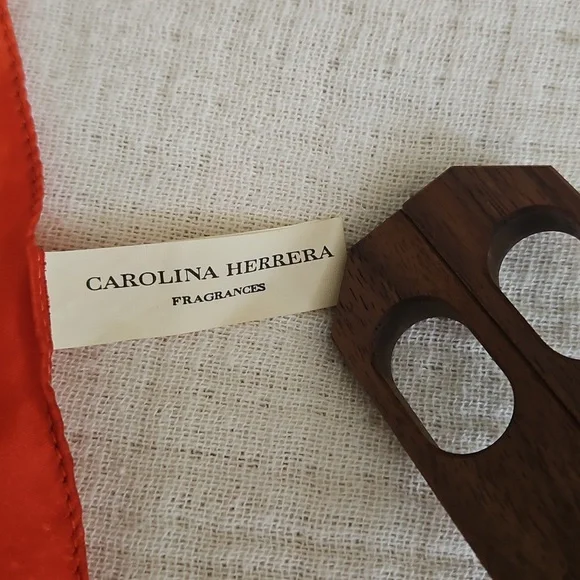 Carolina Herrera Fragrance Tag with Wooden Detail - Picture 2 of 2